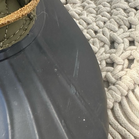 Olive green Sperry boots - Picture 3 of 5